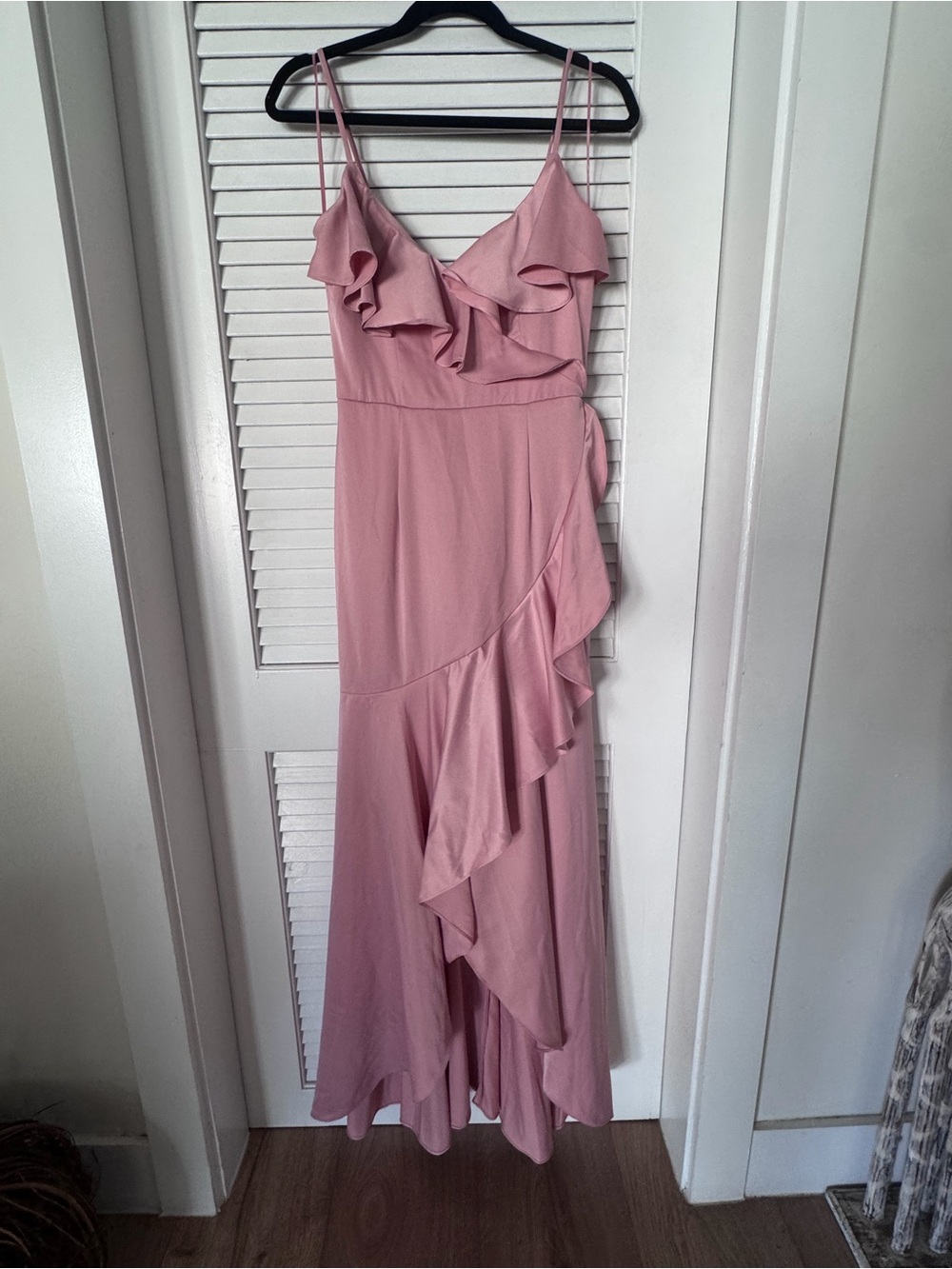 VOW’D: Women's Pink Ruffle Spaghetti-Strap Maxi Dress